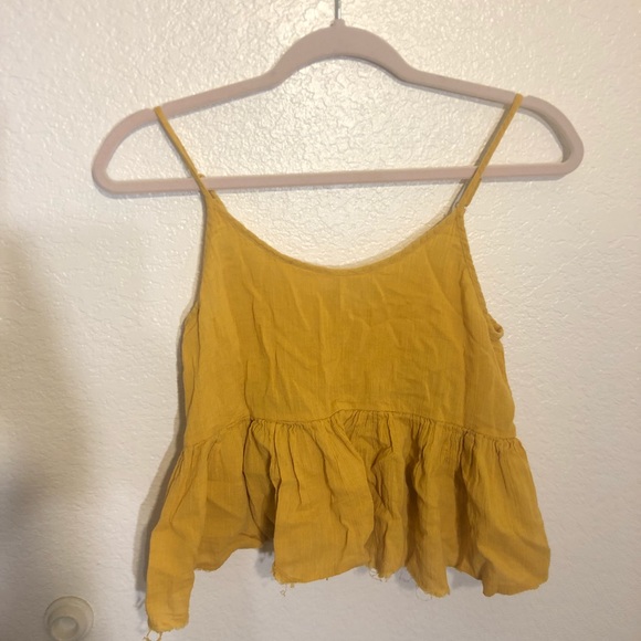 Yellow top - Picture 1 of 2